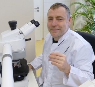 Hautarzt Prof. Dr. med. Peter Helmbold